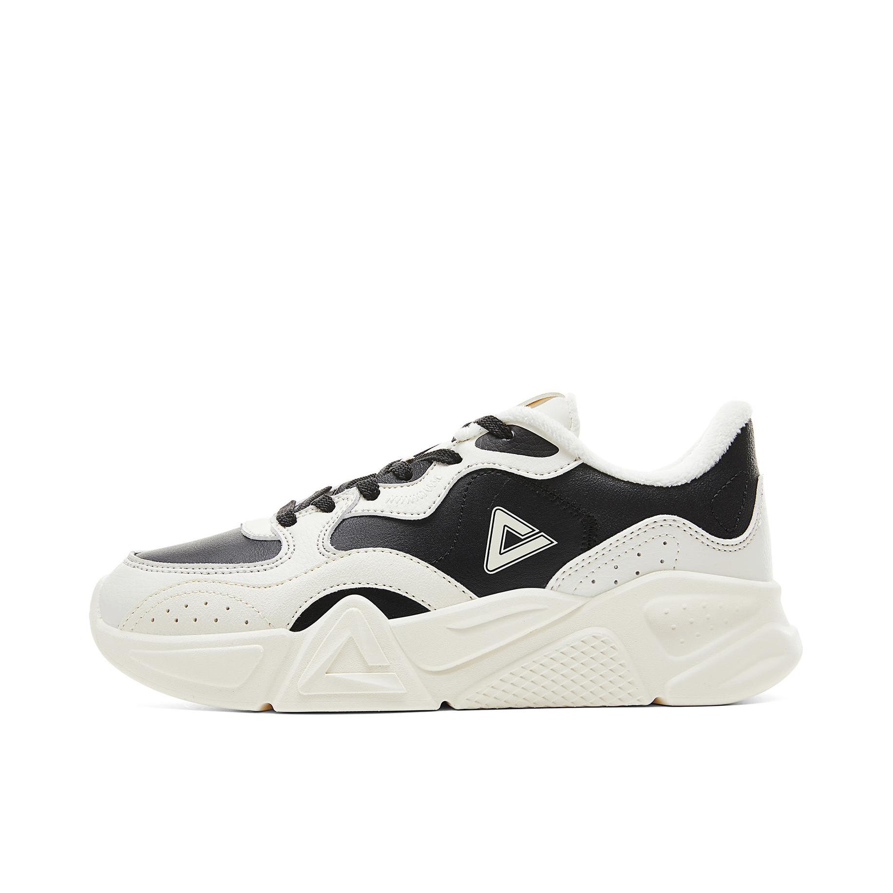 推荐商品：匹克 舒适保暖 防滑耐磨 减震回弹 网面 复古百搭 运动休闲鞋 DM440157 女款/帆布白/黑色