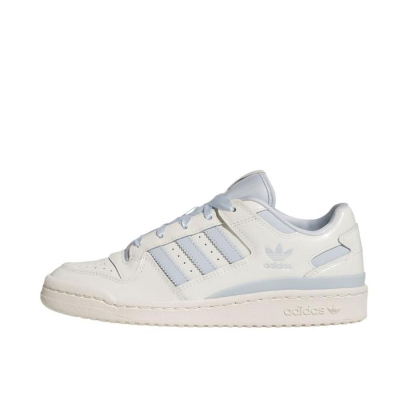 推荐商品：adidas Originals Forum 板鞋 轻便复古防滑时尚魔术贴篮球风薄底包裹性 白色/米色/淡蓝色