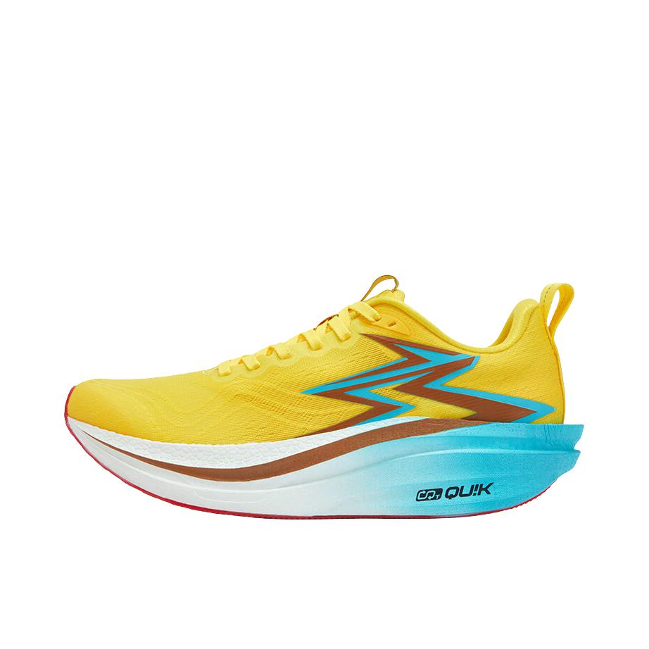 推荐商品：361度 飞燃4.0 MIX 跑鞋 碳板减震回弹竞速马拉松全掌网面体测训练短跑田径贾卡防滑长跑轻便 海绵宝宝