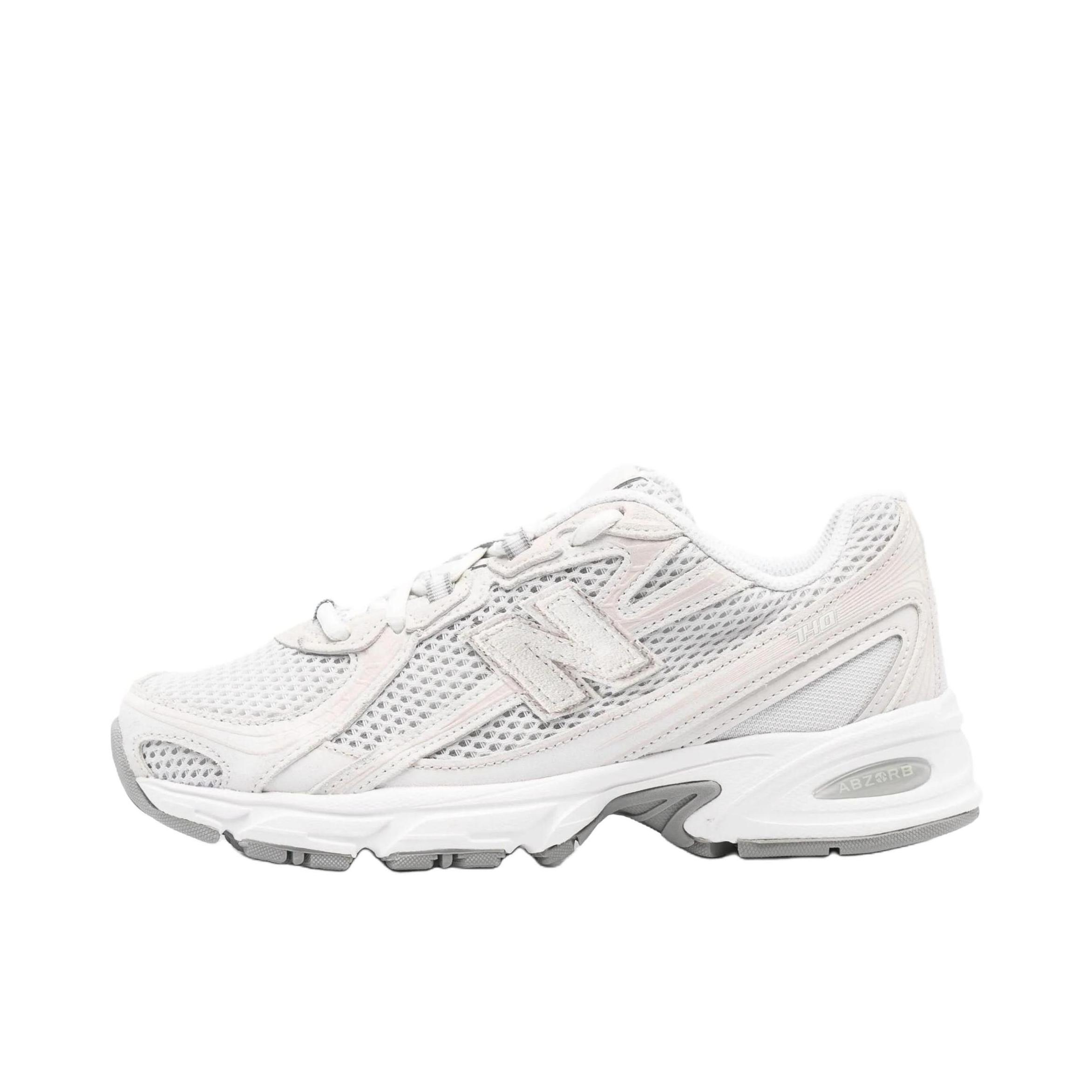 推荐商品：New Balance 740 跑鞋 增高防滑耐磨透气低帮系带拼接圆头千禧风贴合支撑耐穿 D宽/浅灰色