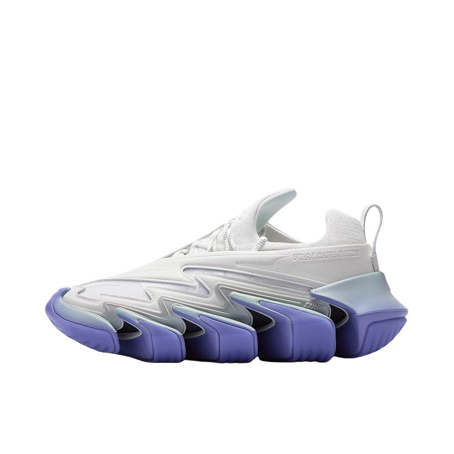 推荐商品：FILA/斐乐 SAWTOOTH 先锋系列 防滑 低帮 休闲 平跟 跑鞋 白中白/黄昏灰
