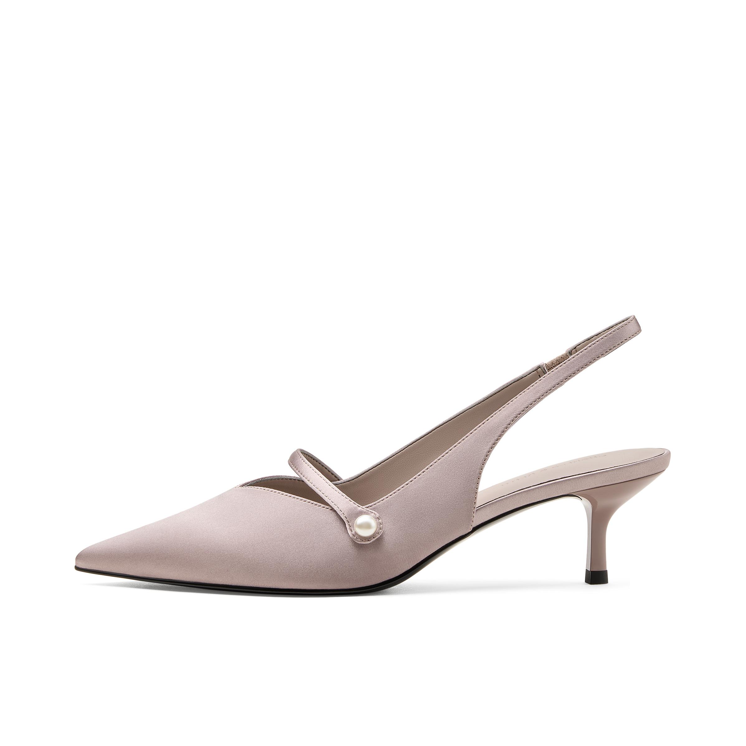 推荐商品：CHARLES&KEITH 高跟鞋 气质尖头珍珠细跟织物 CK1-60361596 淡紫色