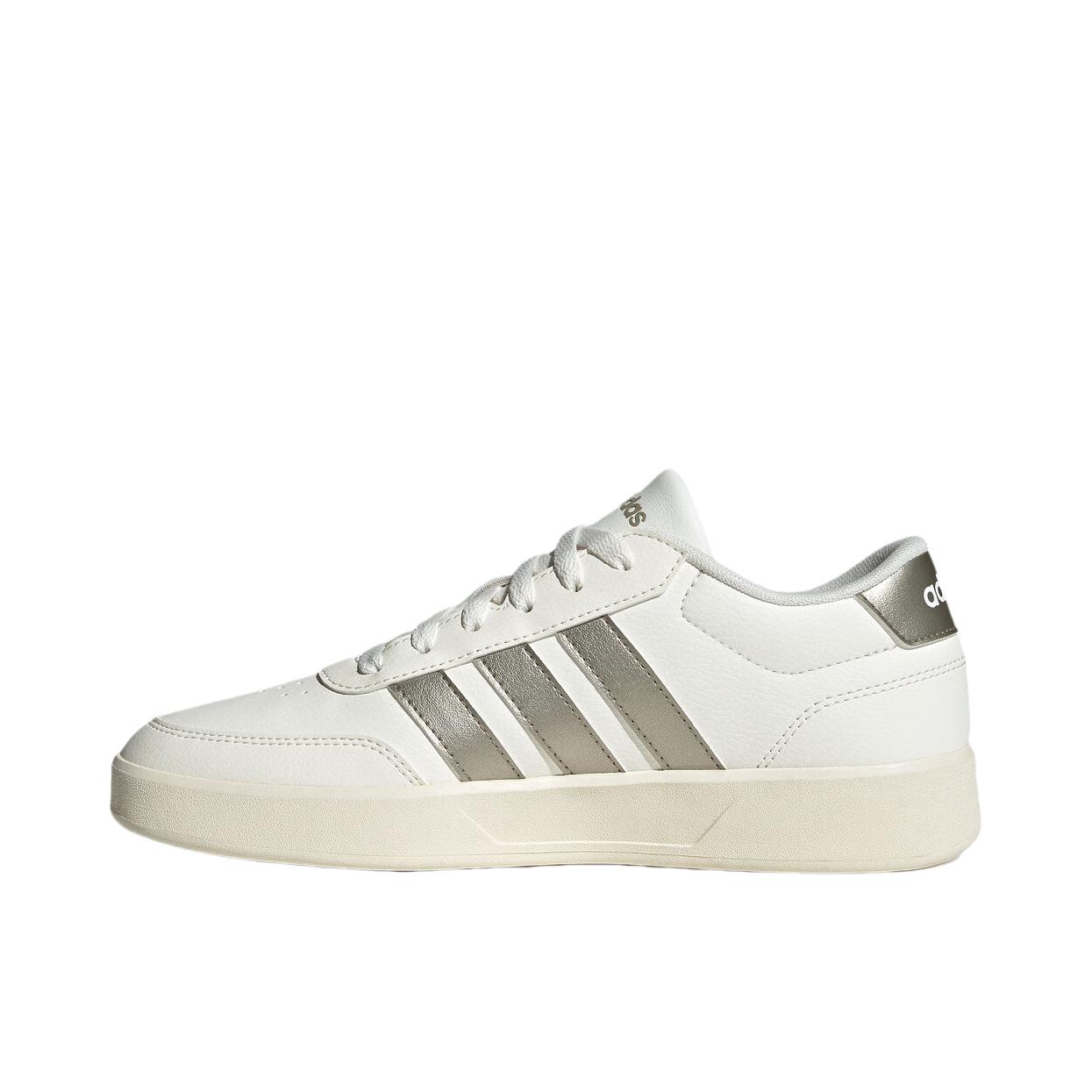 推荐商品：adidas BREAKNET 3.0 板鞋 休闲舒适百搭合成革防水轻便 白色/棕色