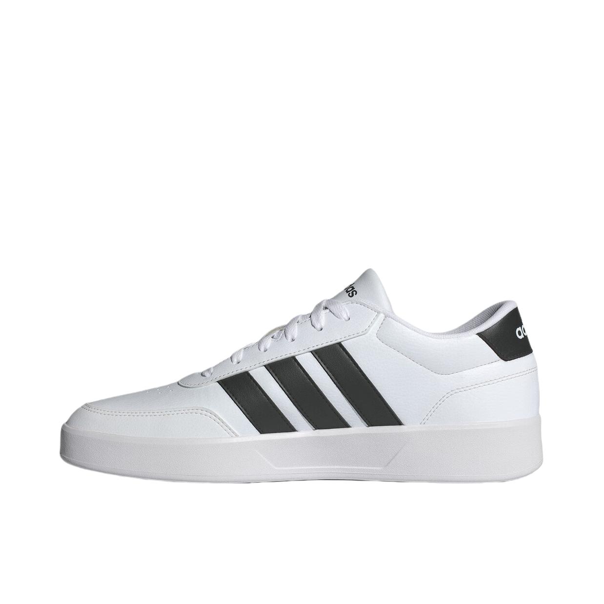 推荐商品：adidas BREAKNET 3.0 板鞋 休闲舒适百搭合成革防水轻便 白色/黑色