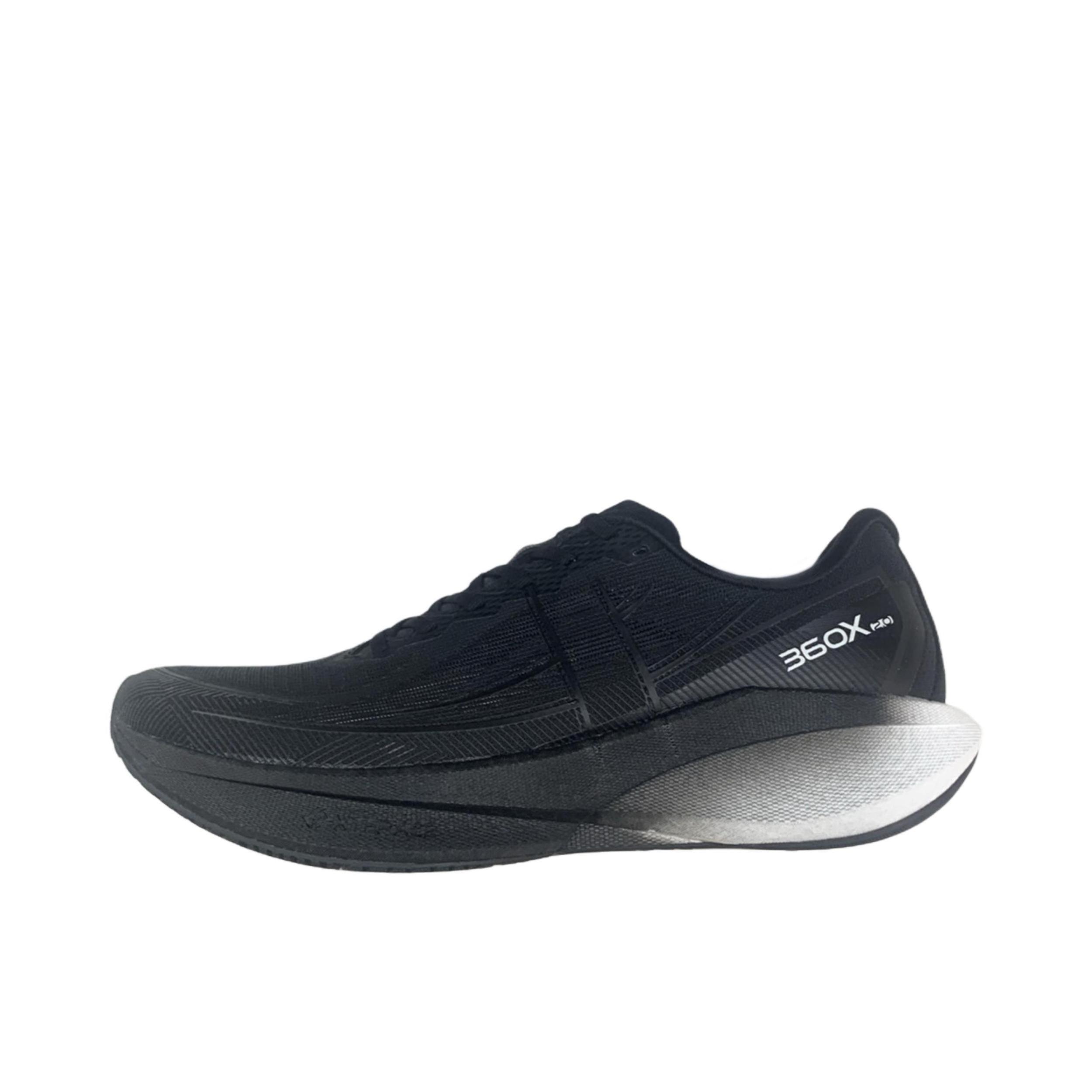 推荐商品：特步 360X 2.0 碳板 减震网面 防滑耐磨 舒适百搭 体考 回弹支撑 跑鞋 黑色/帆白色
