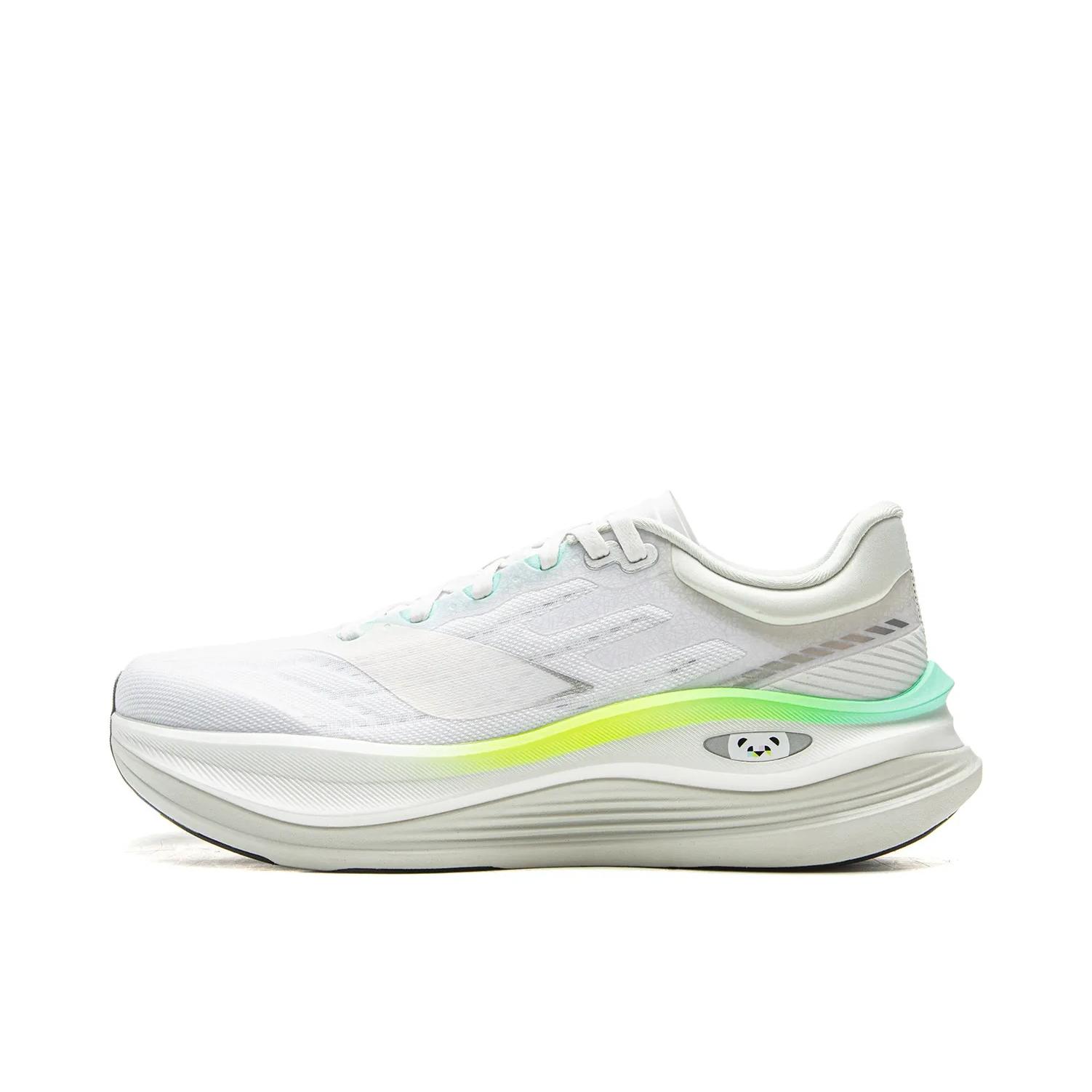 推荐商品：李宁 越影5pro 跑鞋 体考中考稳定支撑轻量高回弹缓震透气超䨻科技竞速训练体测慢跑防滑轻便增高 标准白