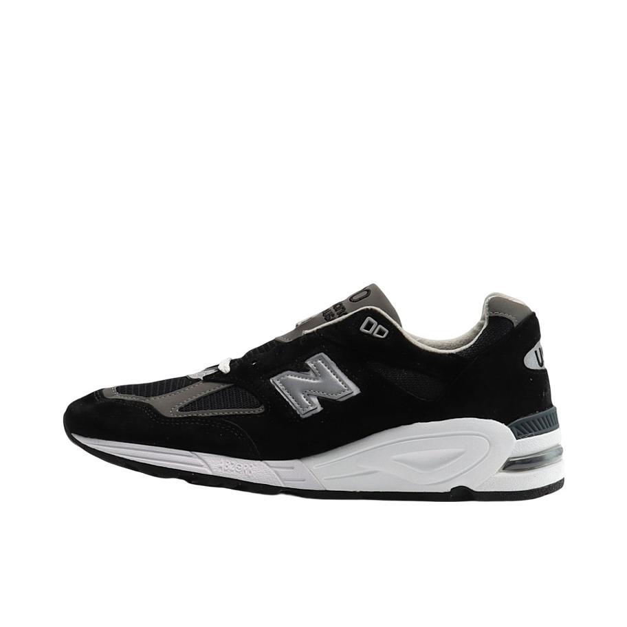 推荐商品：New Balance 990 V2 跑鞋 人造革防滑耐磨抗冲击织物网布透气减震复古包裹性 Black/Pewer/Grey V2/黑白