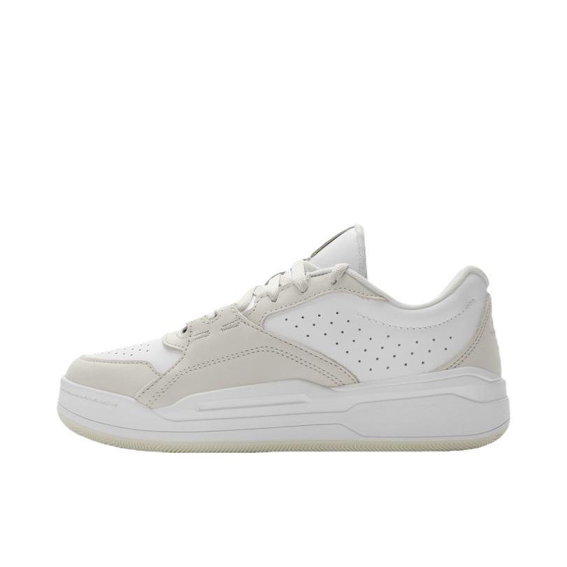 推荐商品：Under Armour/安德玛 CURRY 88 运动休闲鞋 防滑舒适透气厚底 6000064 白色