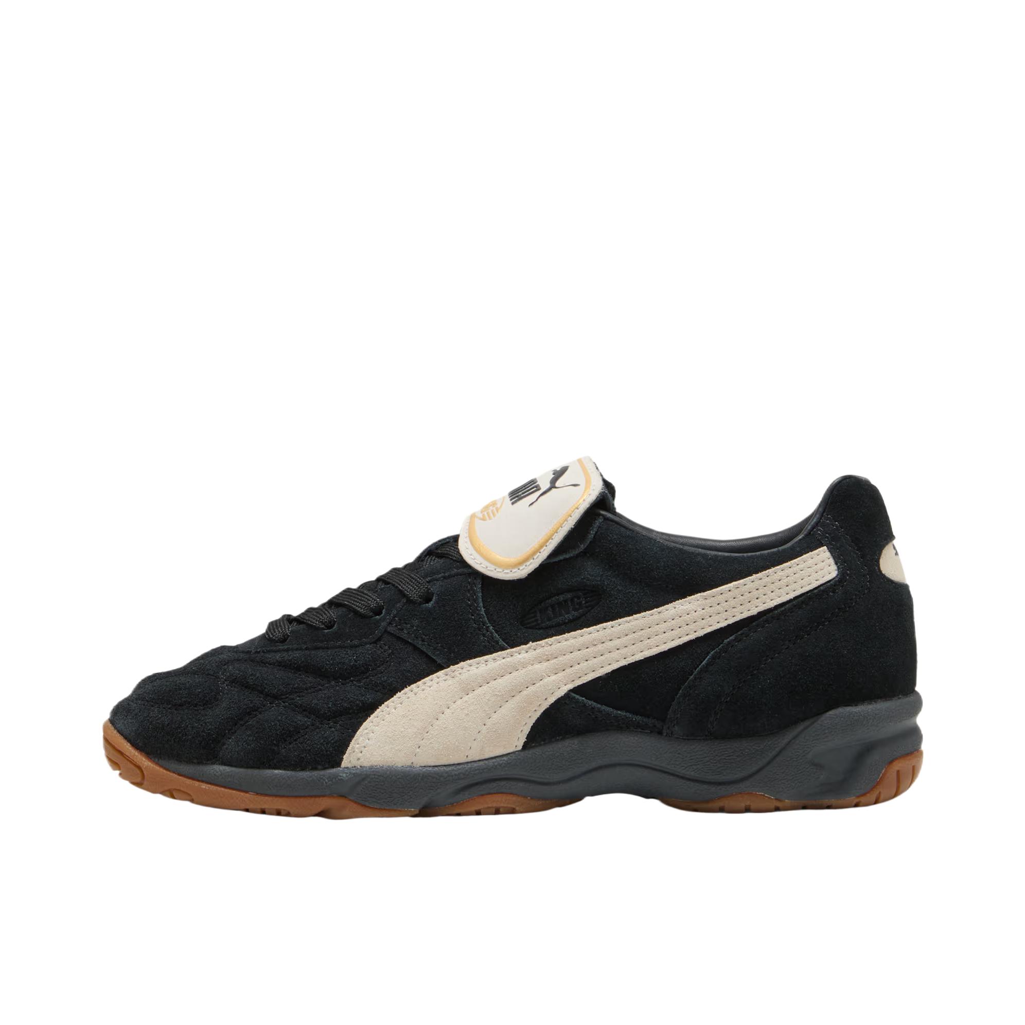 推荐商品：Puma/彪马 King Indoor 运动休闲鞋 百搭复古防滑耐磨舒适低帮贴合支撑 深黑色/白色