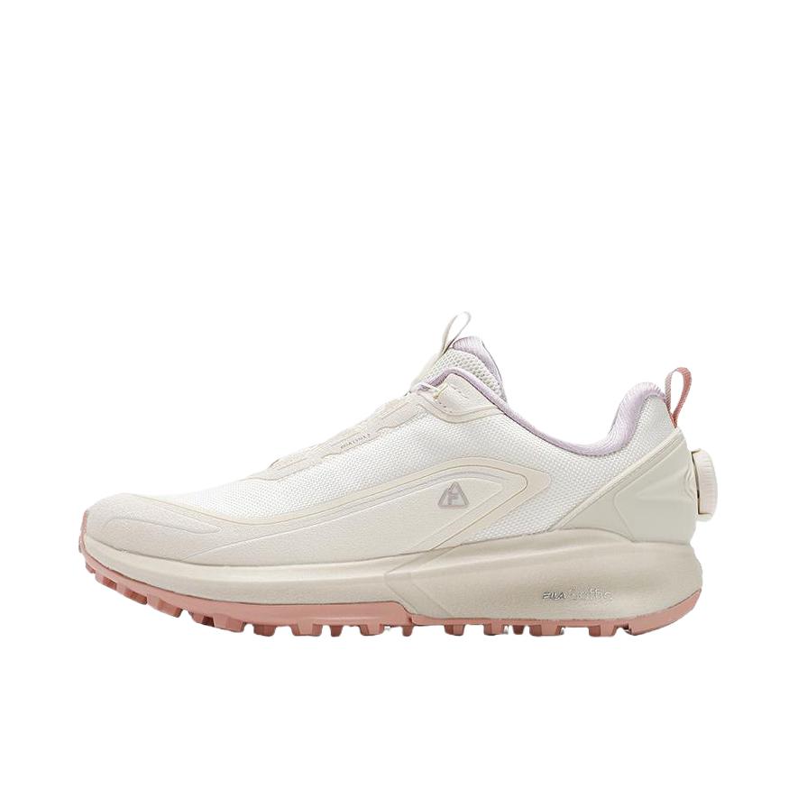 推荐商品：FILA/斐乐 BOA LYNX 3 舒适百搭 防滑耐磨 减震轻便 跑鞋 女款/初雪白/泡沫白