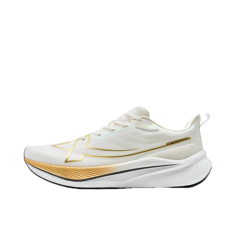 特步 两千公里三代 减震 回弹 体测 公路 网面 跑鞋 男款/金榜题名