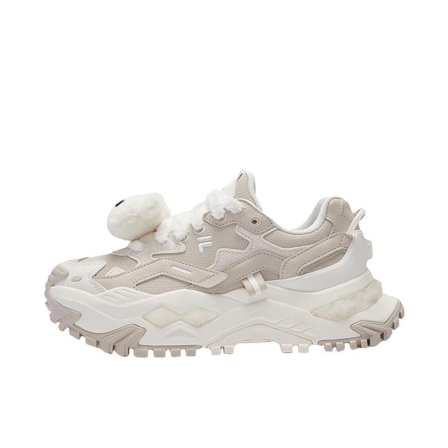 推荐商品：【赵露思同款】FILA/斐乐 BIANCO硬糖 防滑耐磨 舒适低帮 减震 圆头 系带 时尚百搭 运动休闲鞋 女款/卷轴棕/椰浆白