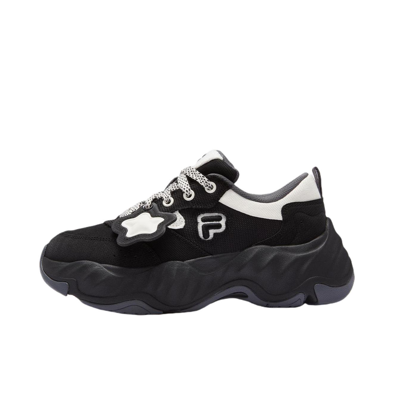 推荐商品：FILA/斐乐  STARFISH II 海星2代  厚底 防滑耐磨 织物透气 时尚百搭  增高鞋  老爹鞋 女款/黑色/奶白