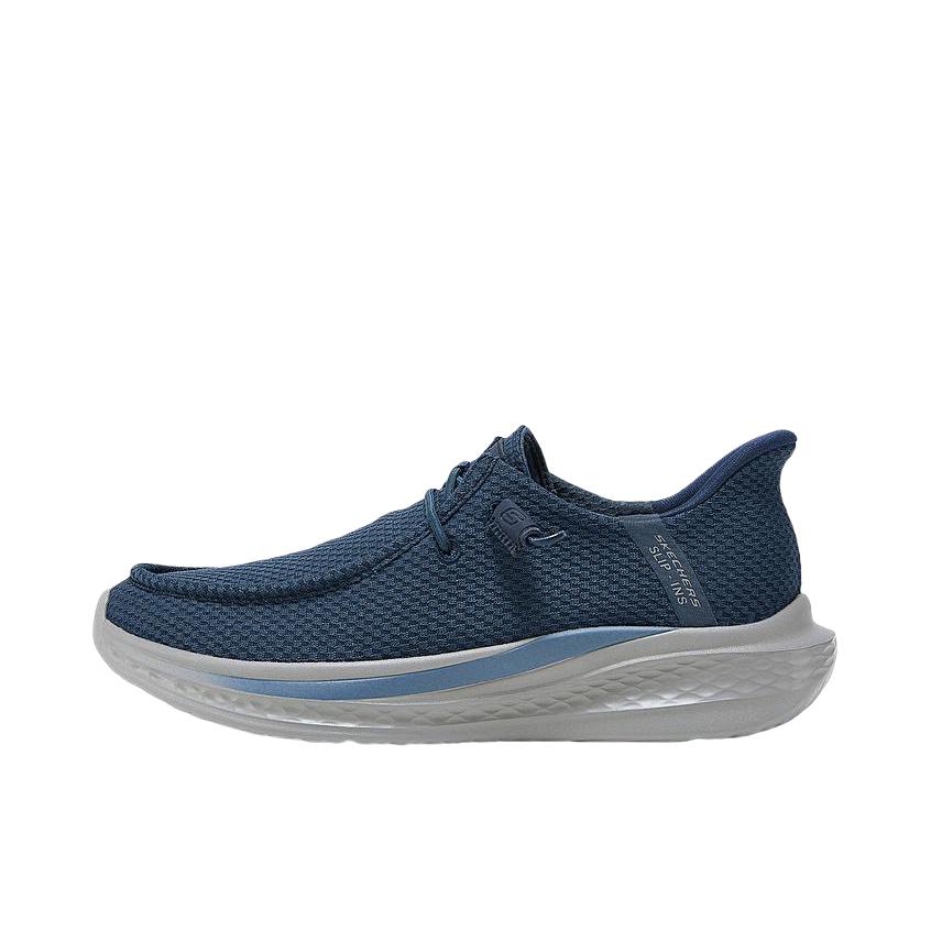 推荐商品：Skechers/斯凯奇 Slip 百搭ins 舒适软底 防滑耐磨 透气 一脚蹬 运动休闲鞋 海军蓝色