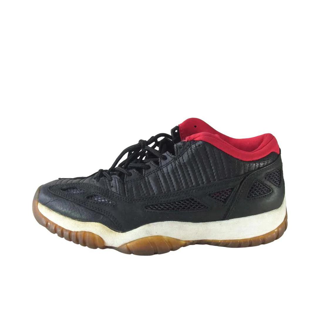 推荐商品：Air Jordan 11 篮球鞋 复古百搭防滑耐磨舒适 碳黑色/红色