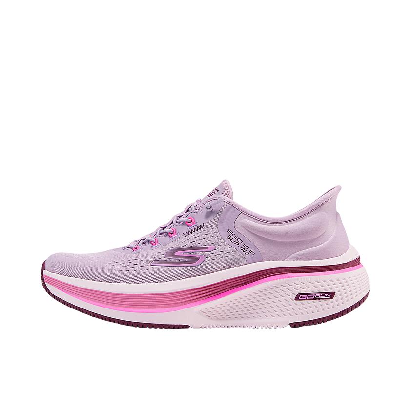 推荐商品：Skechers/斯凯奇 GO RUN Elevate 2.0 防滑 耐磨 低帮 休闲 跑鞋 女款/粉红色