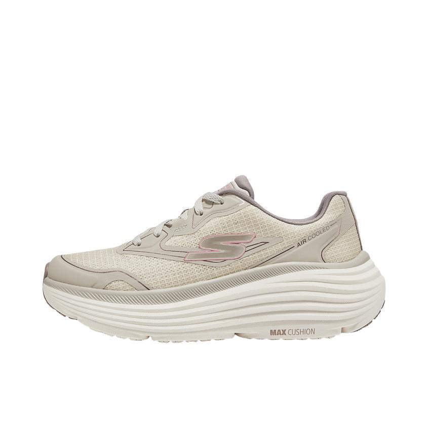 推荐商品：Skechers/斯凯奇 Sport 星迈 支撑 回弹 防滑耐磨 低帮 跑鞋 米色