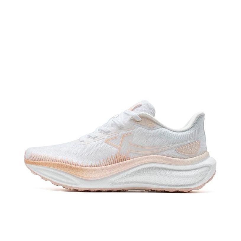 推荐商品：特步 强氧SE 网面透气 减震回弹 舒适轻便 防滑耐磨 软底 户外 跑鞋 女款/经典白/樱落粉  