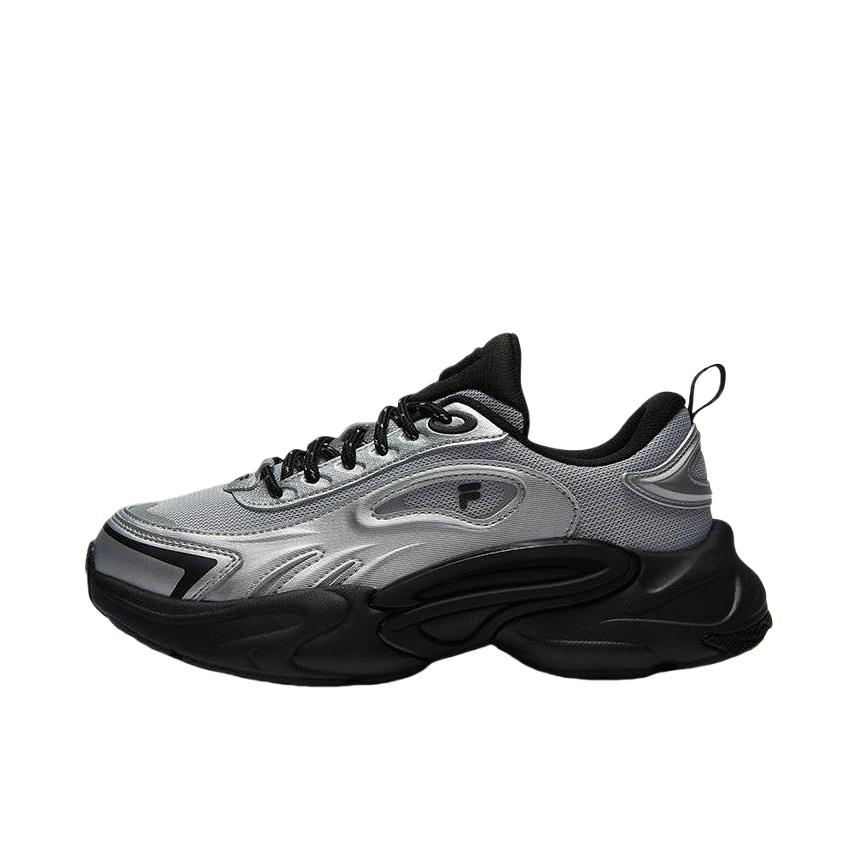 推荐商品：FILA/斐乐 FORCE 防滑耐磨 低帮 平跟 系带 复古百搭 运动休闲鞋 女款/银器灰/黑色