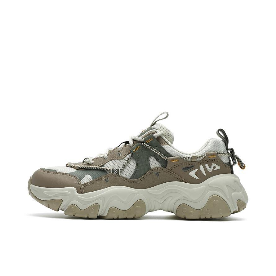 推荐商品：FILA/斐乐 猫爪5代 老爹鞋 轻便增高复古厚底时尚 白芦笋/凝石灰