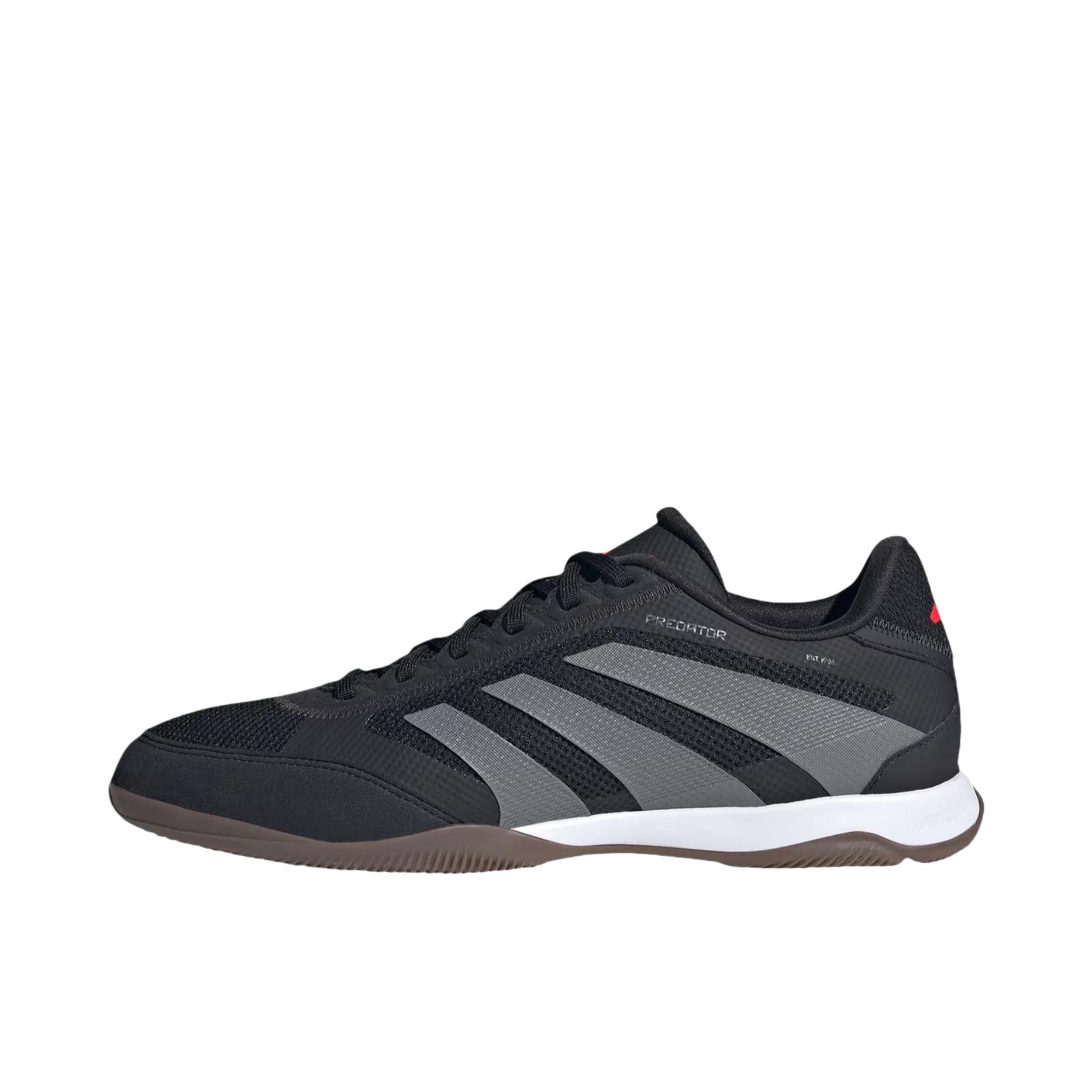 推荐商品：adidas PREDATOR PRO IN 足球鞋 次顶级平底防滑低帮橡胶 碳黑色