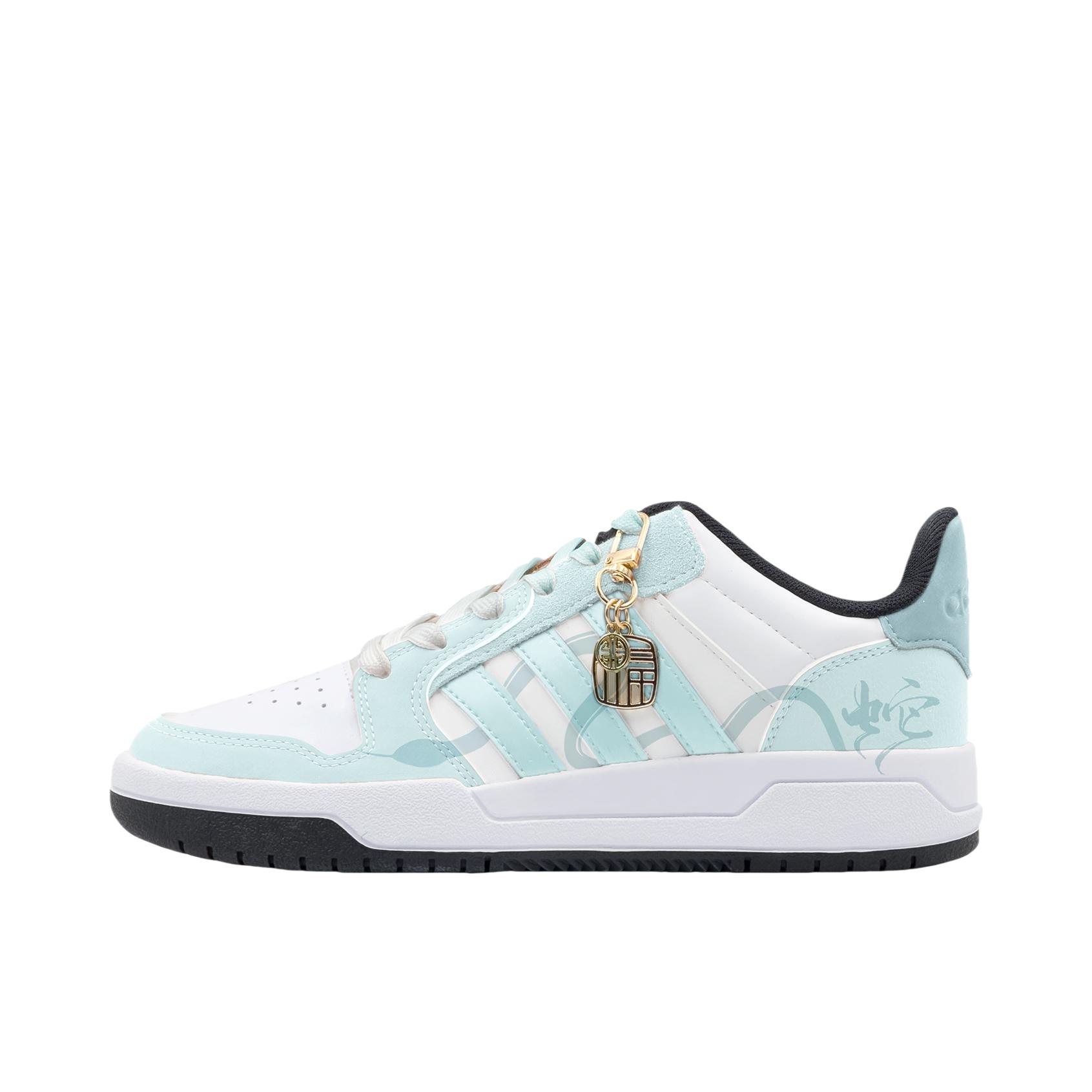 推荐商品：【定制球鞋】adidas neo Entrap 低帮 圆头 系带 防滑耐磨 百搭复古 简约时尚 板鞋 玉蛇呈祥