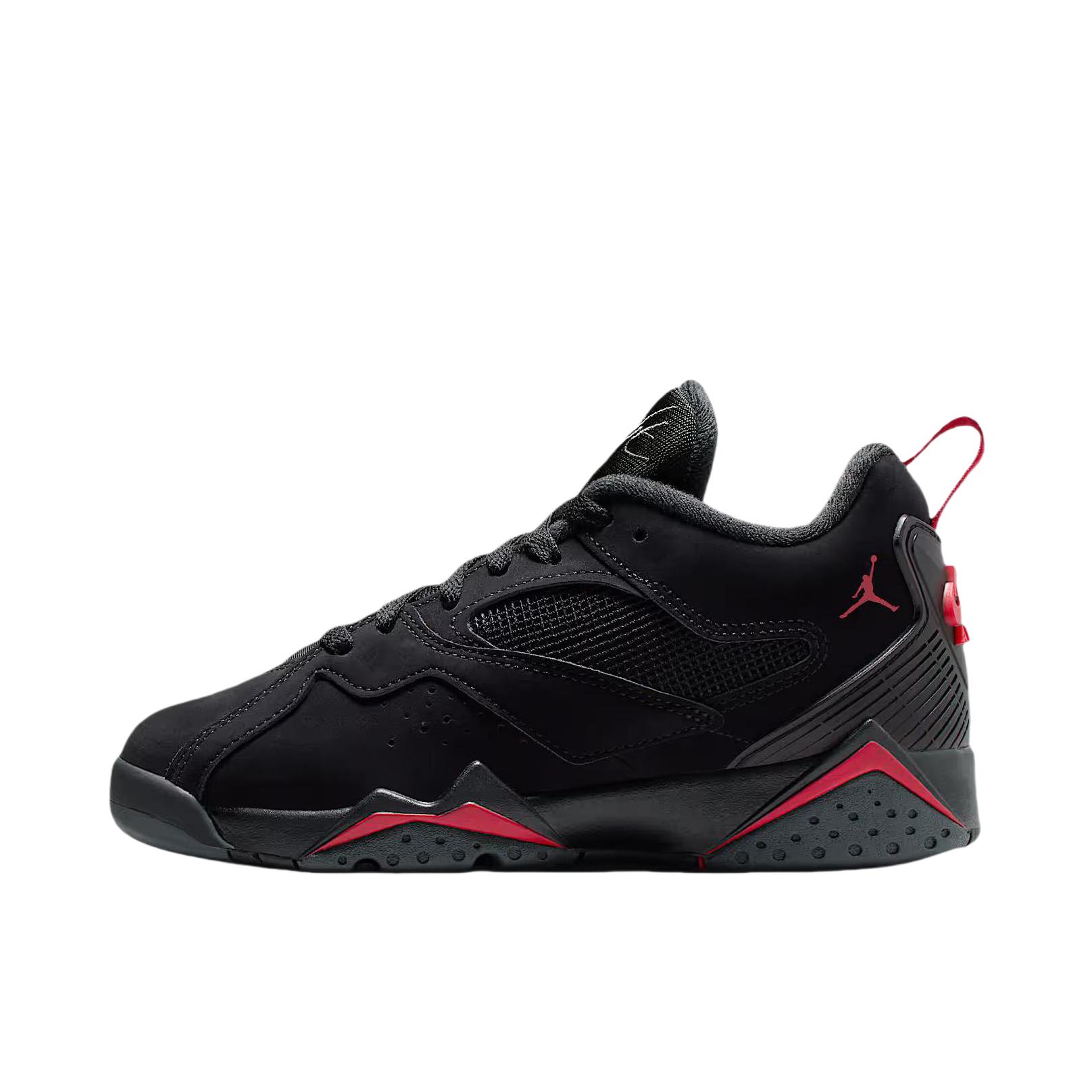 推荐商品：Jordan MVP 92 RM 篮球鞋 防滑耐磨低帮平跟真皮篮球风格减震冬季 大童/黑色/红色