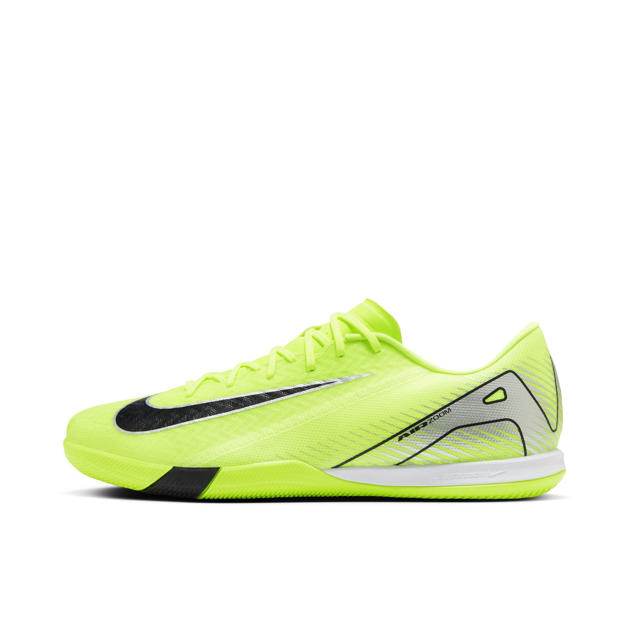 推荐商品：Nike Mercurial Vapor 16 Academy IC 中端 平底 室内 防滑耐磨 舒适缓震 足球鞋 绿色