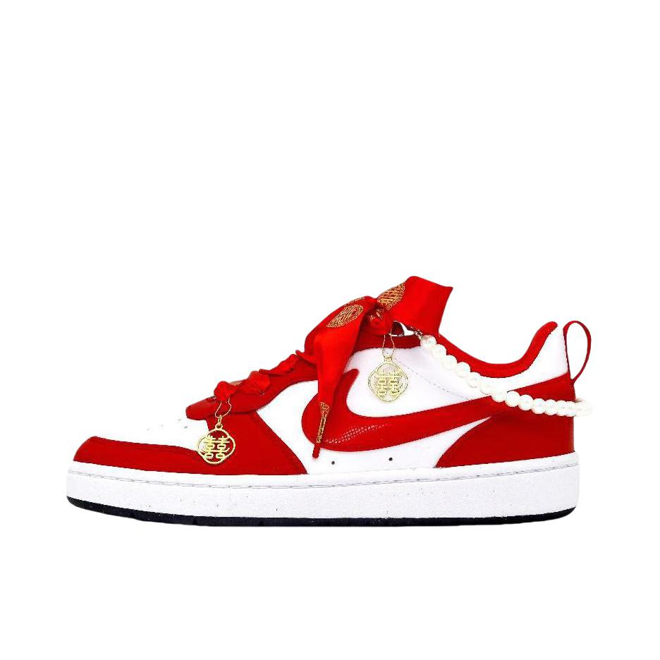 推荐商品：【定制球鞋】 Nike Court Borough 板鞋 防滑防水轻便减震手绘减龄做旧甜酷高街合成革甜妹包裹性复古婚鞋增高小白鞋薄底秋冬脏脏鞋 GS/龙凤呈祥