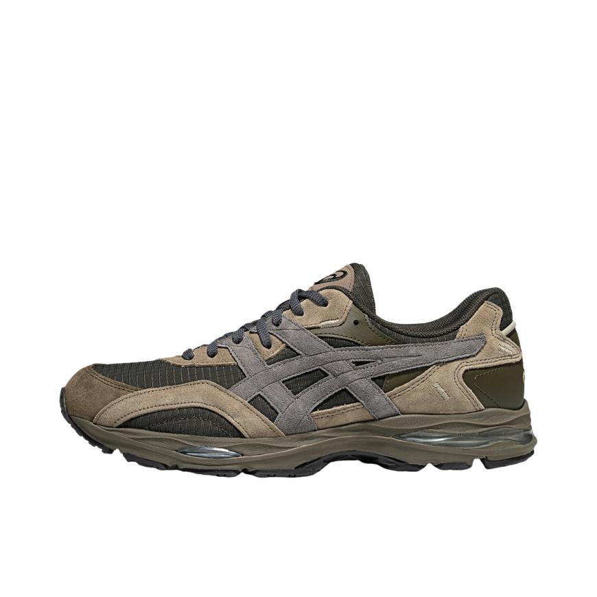 推荐商品：Asics/亚瑟士 Gel-MC Plus 跑鞋 防滑耐磨网面透气舒适减震织物合成革复古百搭潮流 深褐色/灰色