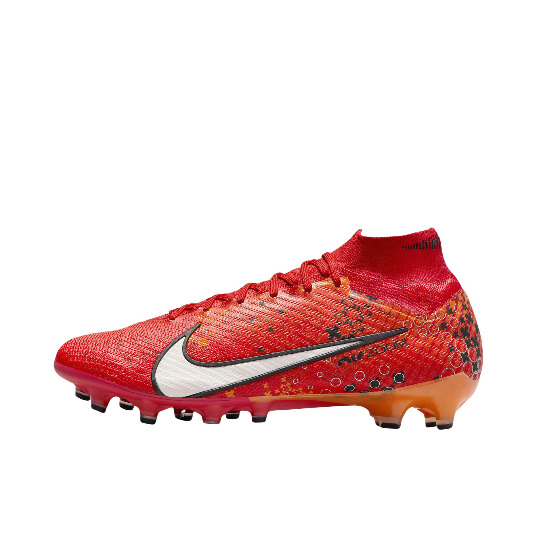 推荐商品：Nike Zoom Mercurial Superfly 9 Elite WC AG-Pro 超顶级 胶质短钉 人造草地 减震防滑 足球鞋 柑橘色