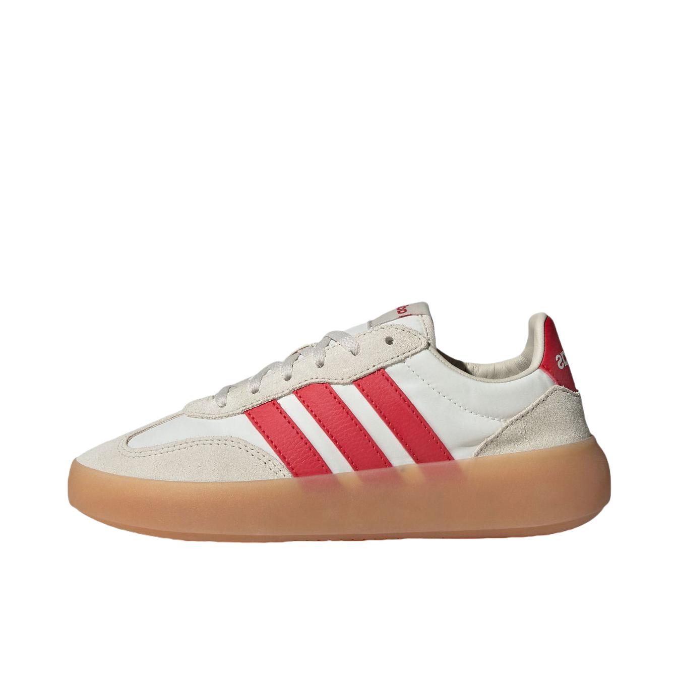 推荐商品：adidas BARREDA DECODE T头鞋 德训鞋 板鞋 百搭复古时尚简约防滑耐磨舒适轻便透气薄底贴合支撑 大童/汉玉白/浅猩红/矾土棕