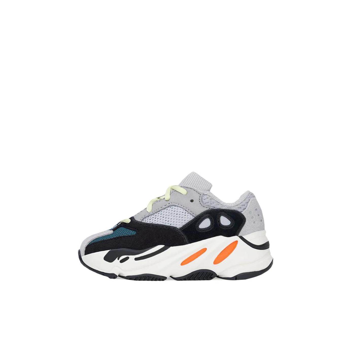 推荐商品：adidas Yeezy Boost 700 防滑耐磨 运动鞋儿童 婴童/灰黑