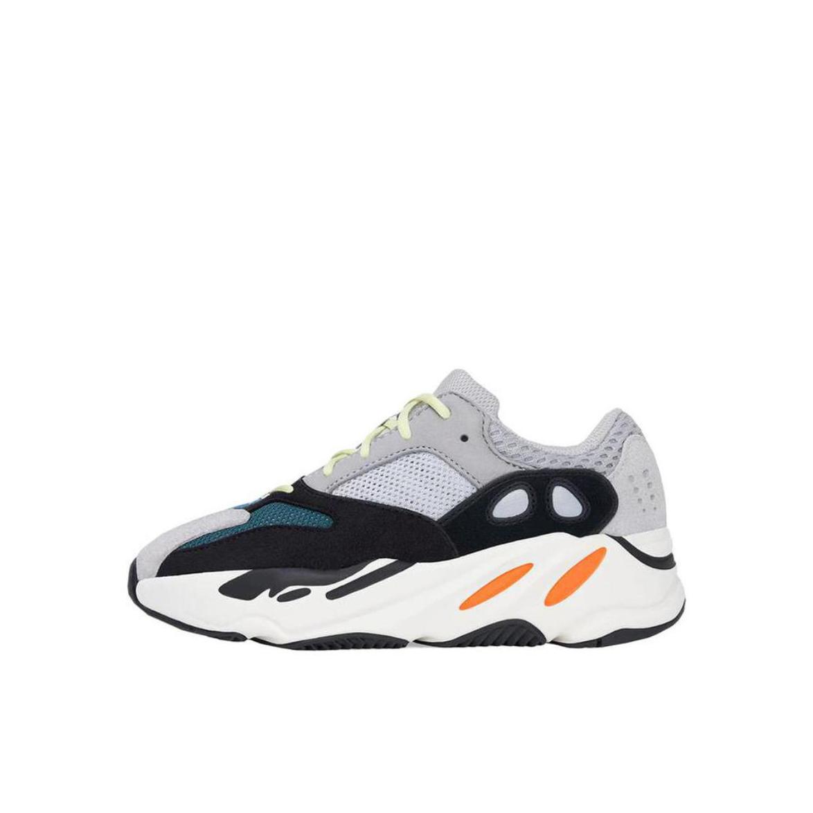 推荐商品：adidas Yeezy Boost 700 防滑耐磨 运动鞋儿童 小童/白灰