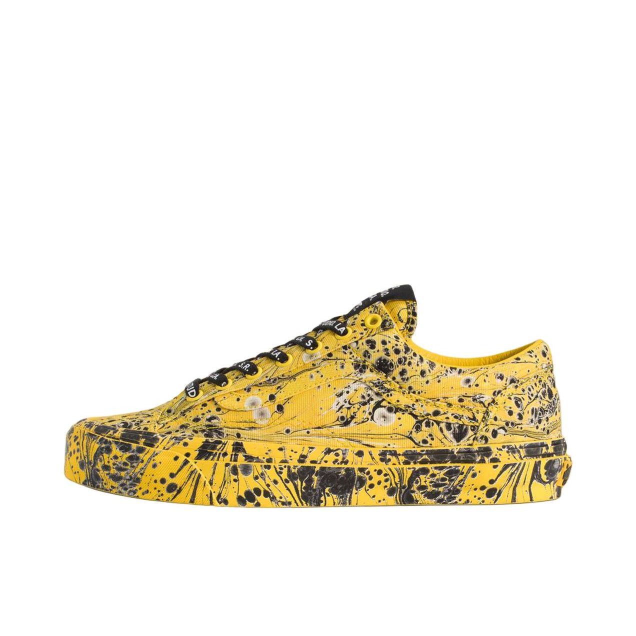 推荐商品：Vans/范斯 Old Skool 36 板鞋 简约复古时尚百搭防滑耐磨舒适减震轻便透气拼接贴合支撑 SR Studio LA. CA.联名/黄色