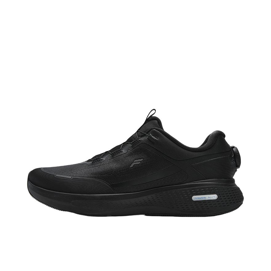 推荐商品：FILA/斐乐 BOA Nuvole 柔云3+ 越野跑鞋 户外路跑抓地支撑 黑沙灰/黑色