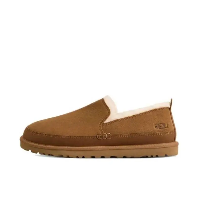 推荐商品：UGG Leisure 运动休闲鞋 百搭平跟低帮一脚蹬 栗色