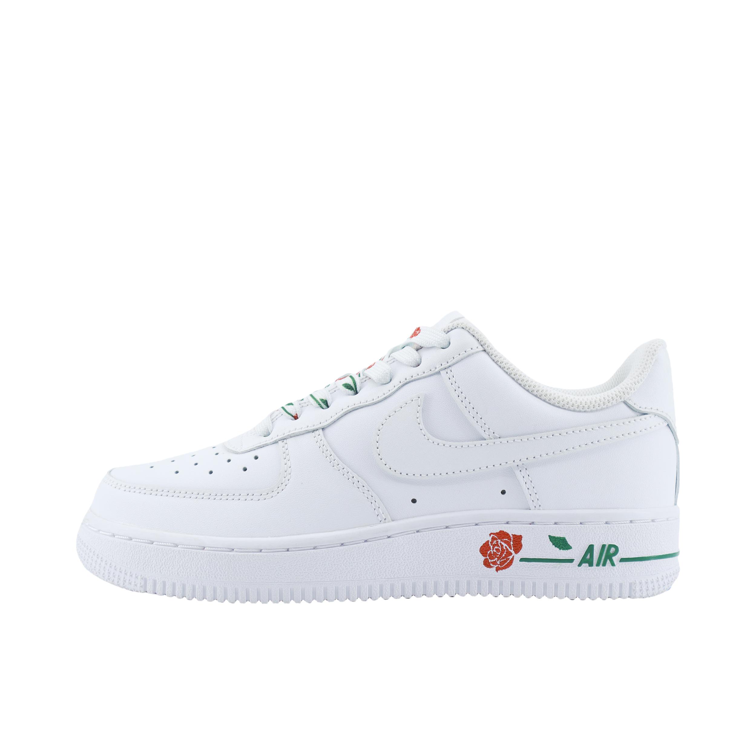 推荐商品：【定制球鞋】 Nike Court Vision 1 板鞋 防水美式简约防滑减震复古 花