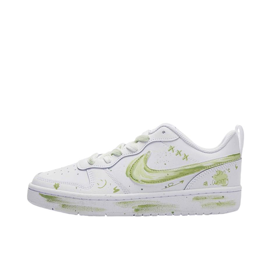 推荐商品：【定制球鞋】 Nike Court Borough 板鞋 防滑防水轻便减震手绘减龄做旧甜酷高街合成革甜妹包裹性复古婚鞋增高小白鞋薄底秋冬脏脏鞋 女款/春日物语