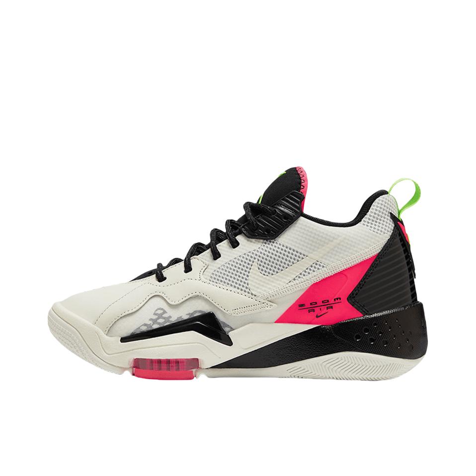 推荐商品：Air Jordan Zoom 92 篮球鞋 复古百搭缓震回弹防滑耐磨舒适轻便实战 米白色