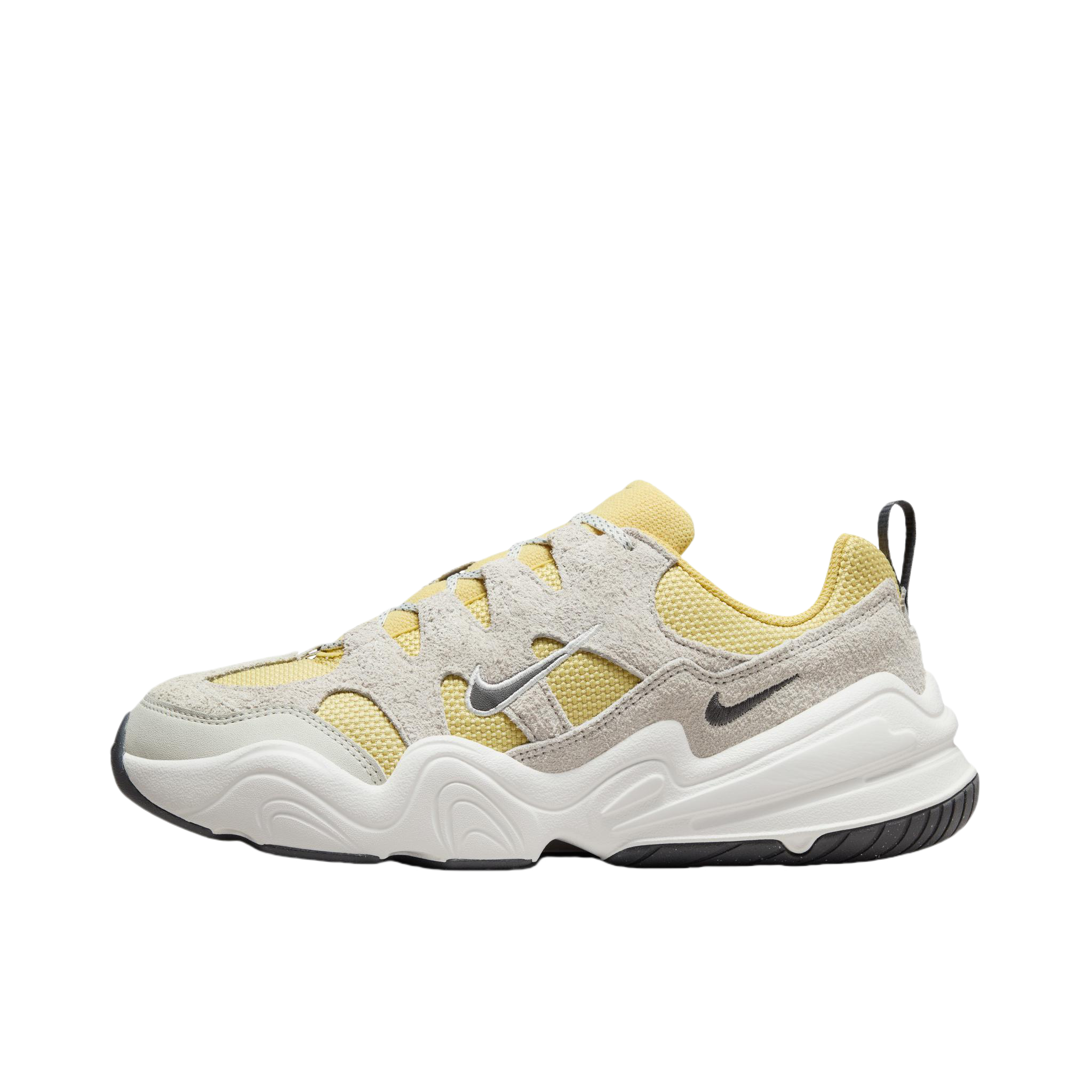 推荐商品：Nike Tech Hera 跑鞋 缓震回弹防滑耐磨舒适透气圆头 男款/土星金/铁灰/浅骨色