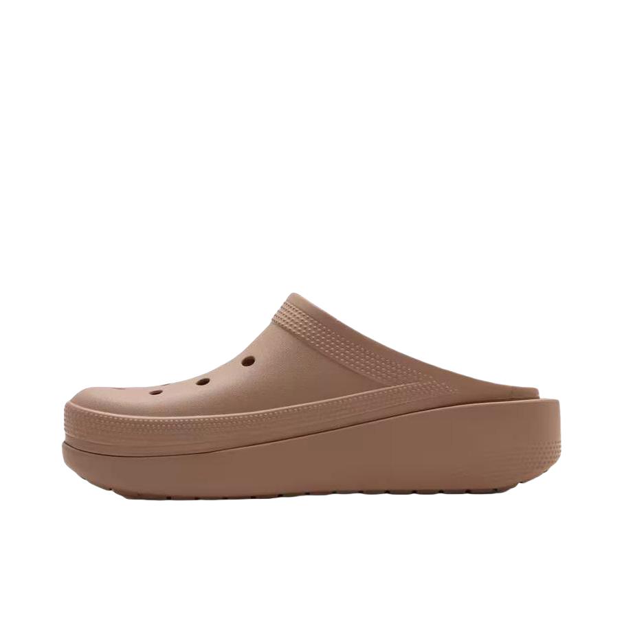 推荐商品：Crocs/卡骆驰 Classic Blunt Toe Clog 圆头舒适 透气包头 平底 套脚 沙滩鞋 洞洞鞋 拖鞋  拿铁色