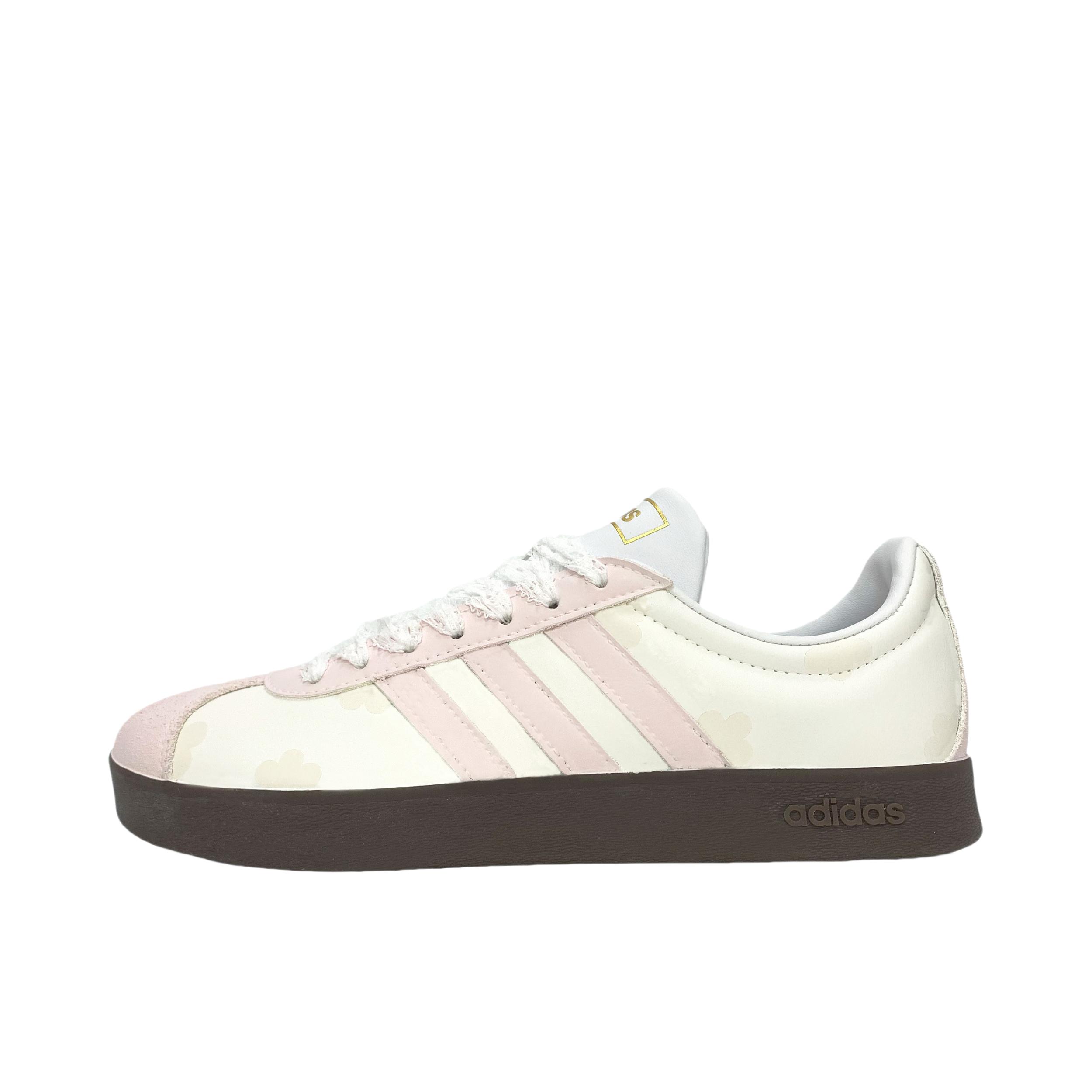 推荐商品：【定制球鞋】Adidas neo VL Court 2.0 德训鞋 板鞋 轻便耐磨芭蕾风甜美文艺抗冲击性防水 花影霓踪