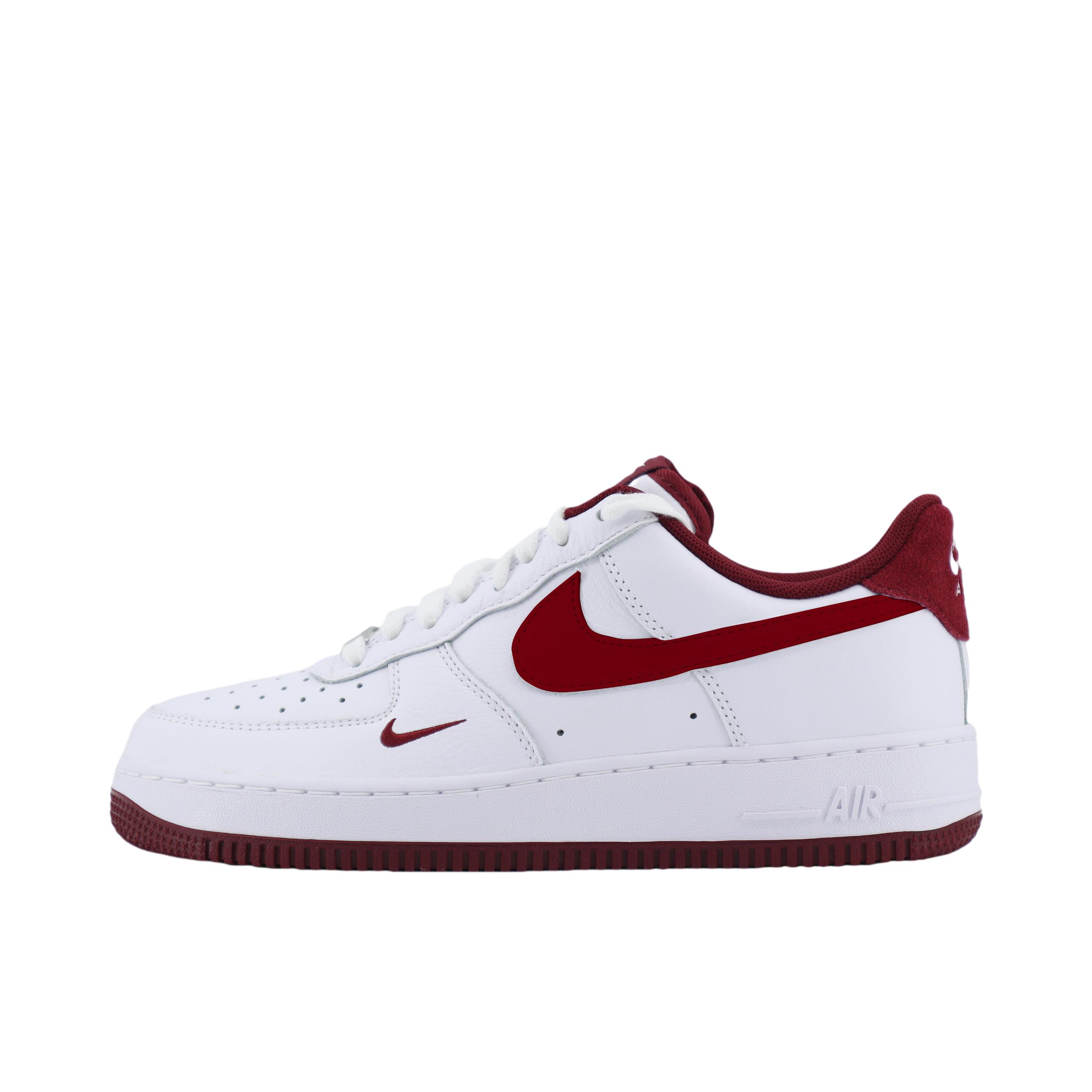 推荐商品：【定制球鞋】Nike Air Force 1 板鞋 舒适轻便防滑耐磨包裹性合成革防水复古简约增高 白色/红色