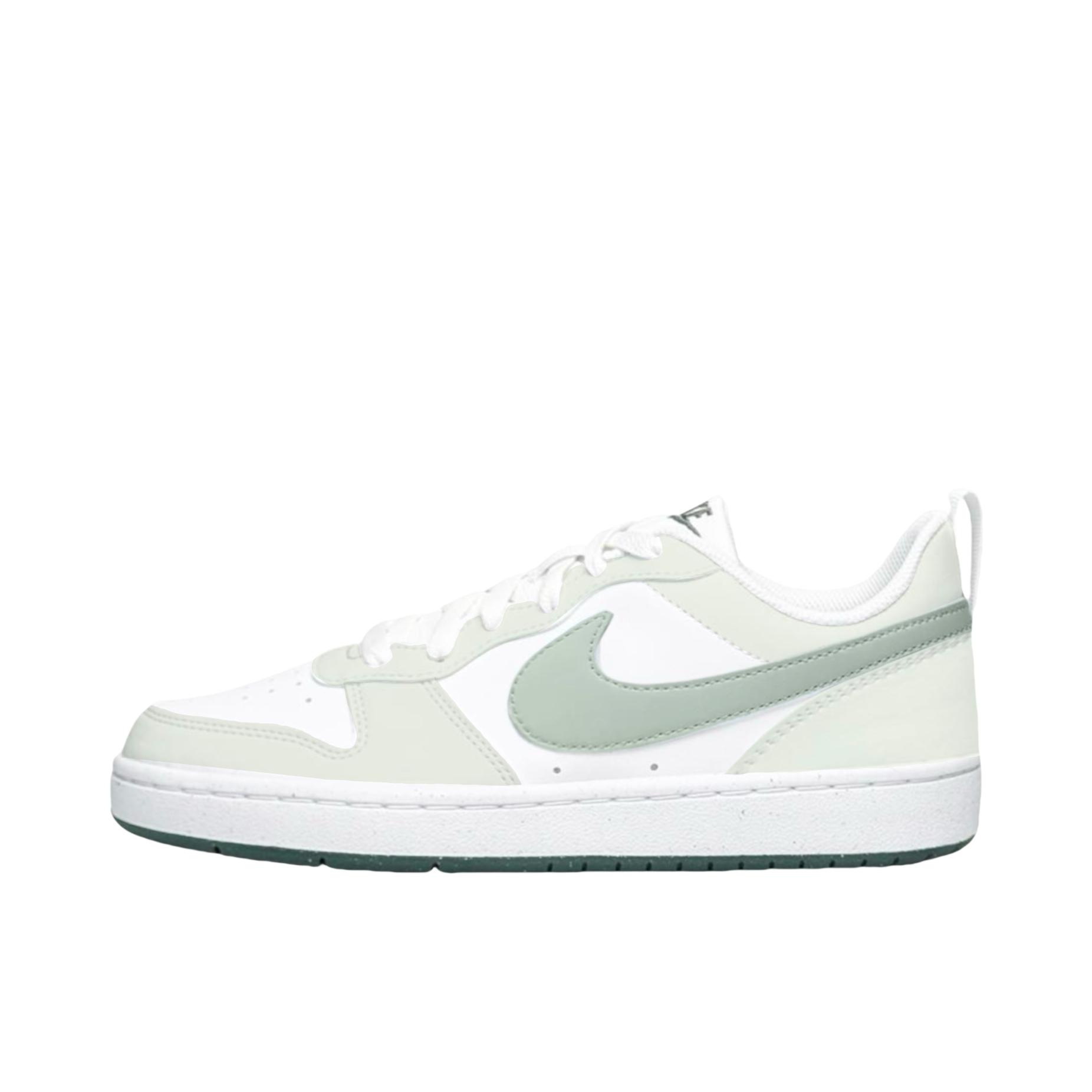 推荐商品：【定制球鞋】 Nike Court Borough 板鞋 防滑防水轻便减震手绘减龄做旧甜酷高街合成革甜妹包裹性复古婚鞋增高小白鞋薄底秋冬脏脏鞋 大童/迎夏