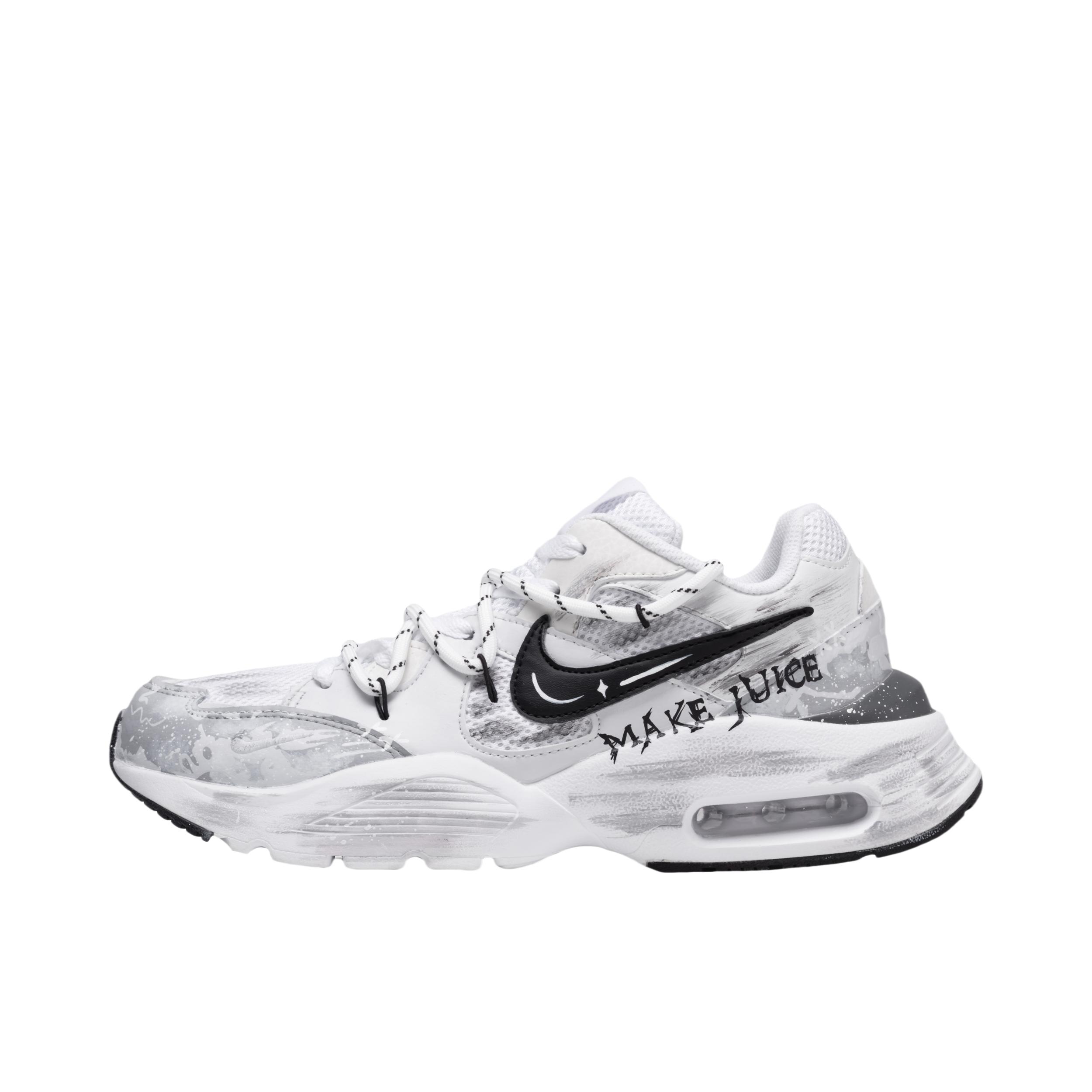 推荐商品：【定制球鞋】Nike Air Max Fusion 支撑 做旧 防滑耐磨 网布透气 防水 织物 时尚潮流 复古休闲 运动风 气垫 脏脏鞋 跑鞋 中式哥特