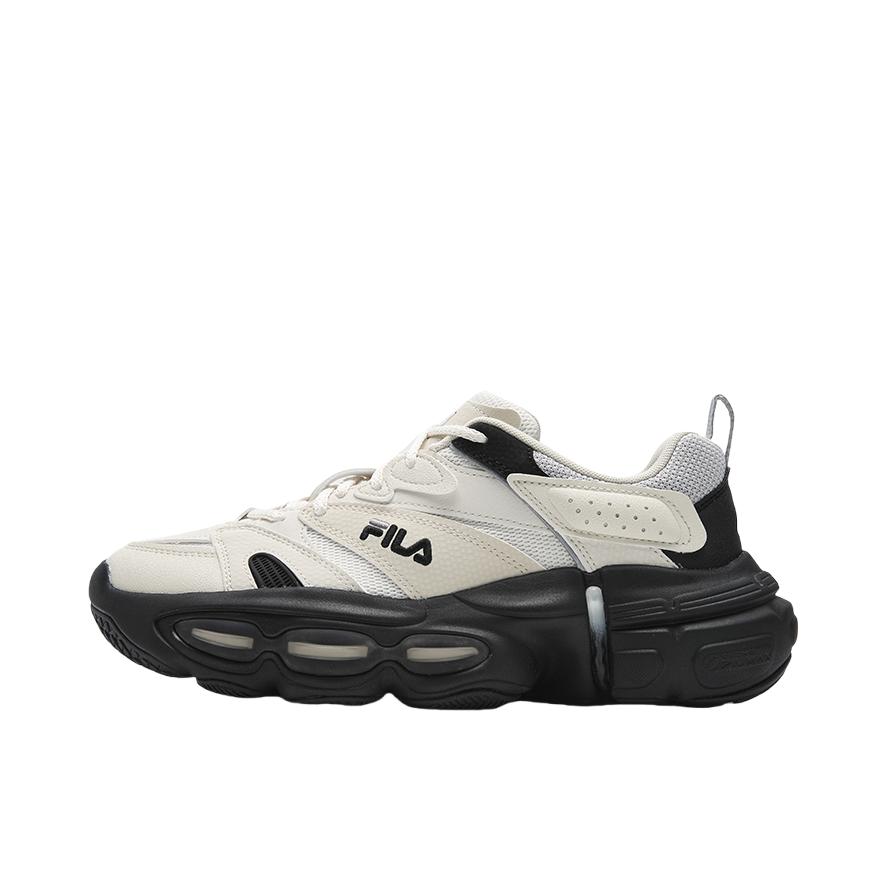 推荐商品：FILA/斐乐 ET 防滑耐磨 舒适透气 减震 增高 织物 合成革 厚底 休闲运动鞋 F12M312120F 女款泡沫白/纱白色