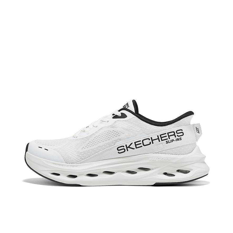 推荐商品：Skechers/斯凯奇 Street 轻质 减震 透气 轻便 跑鞋 白色