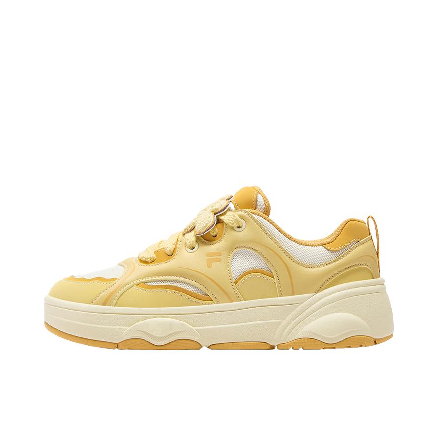 推荐商品：FILA/斐乐 WINDROUND DX 板鞋 厚底休闲风低帮 女款/冬日白/太阳黄