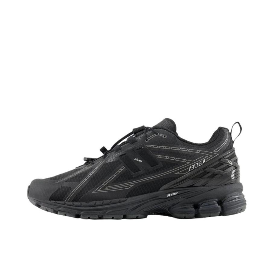 推荐商品：New Balance 1906R 跑鞋 网面透气防滑耐磨轻便复古防水运动贴合 D宽/黑色/纯白色